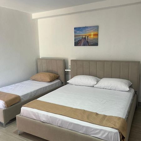 Welcome Guest House Shkodër Esterno foto
