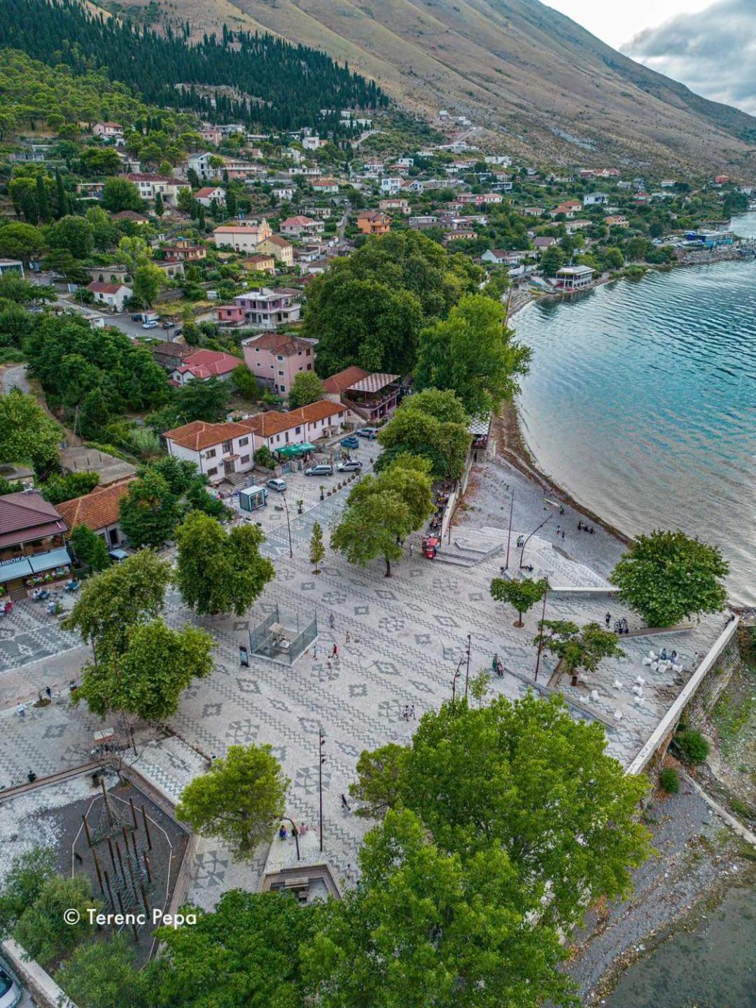 Welcome Guest House Shkodër Esterno foto