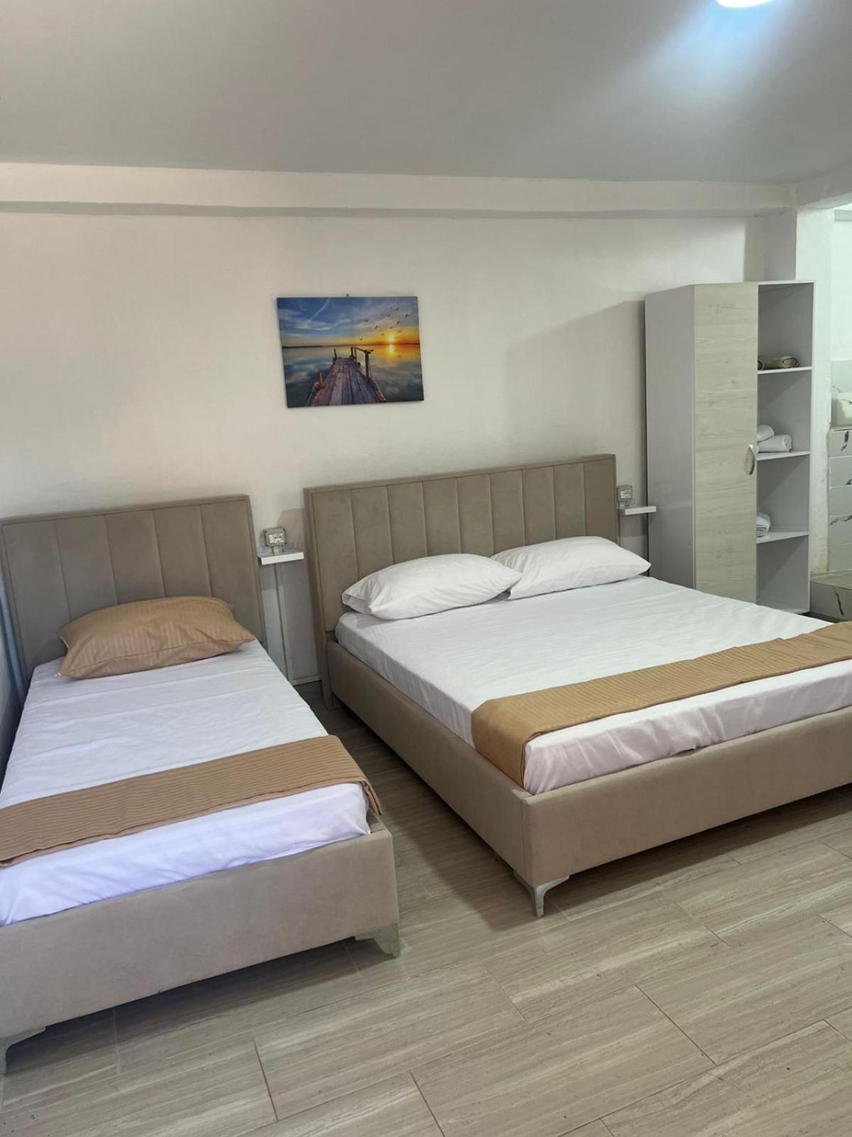 Welcome Guest House Shkodër Esterno foto