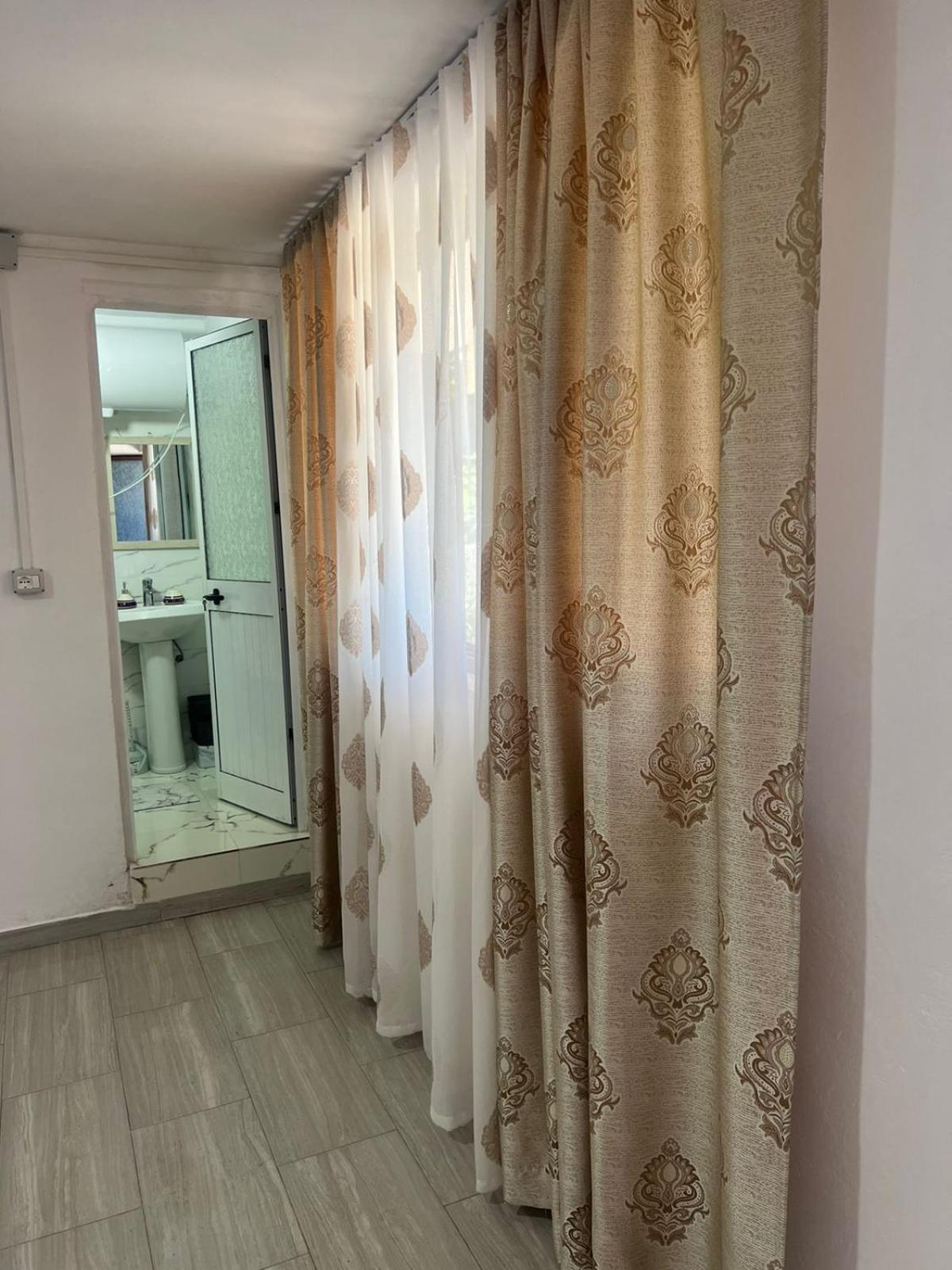 Welcome Guest House Shkodër Esterno foto